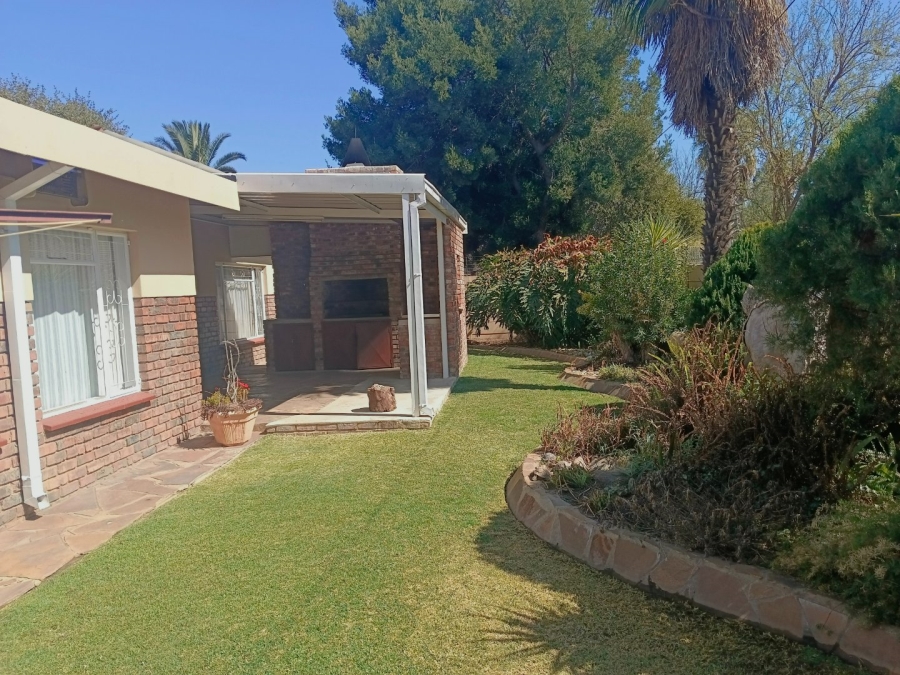 3 Bedroom Property for Sale in Riebeeckstad Free State